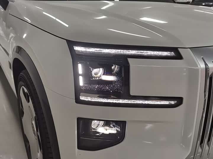 Zeekr 9X 2025 2025款 Hyper版 70kWh