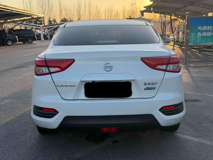 Nissan Lannia 2021 2021款 1.6L CVT炫酷版