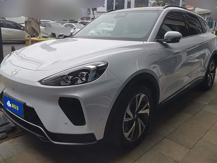 2025 BAIC Arcfox Alpha T6