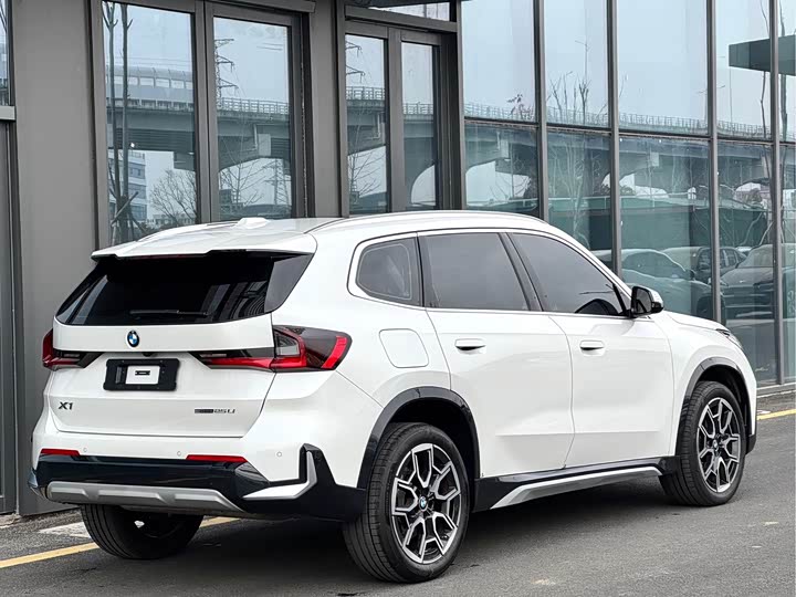 BMW X1 2024 2024款 sDrive25Li X设计套装