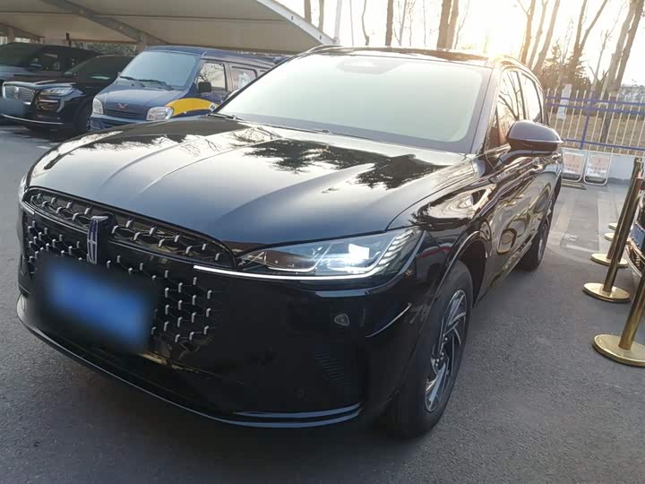 Lincoln Corsair 2024 2024款 1.5T 两驱尊享混动版