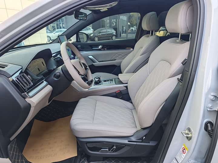 2025 BYD Tang Hybrid/EV