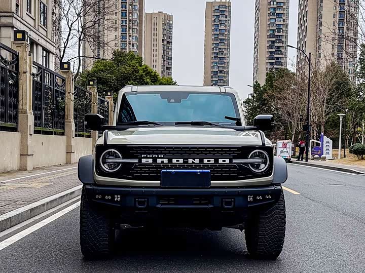 Ford Bronco 2024 2024款 2.3T 荒地