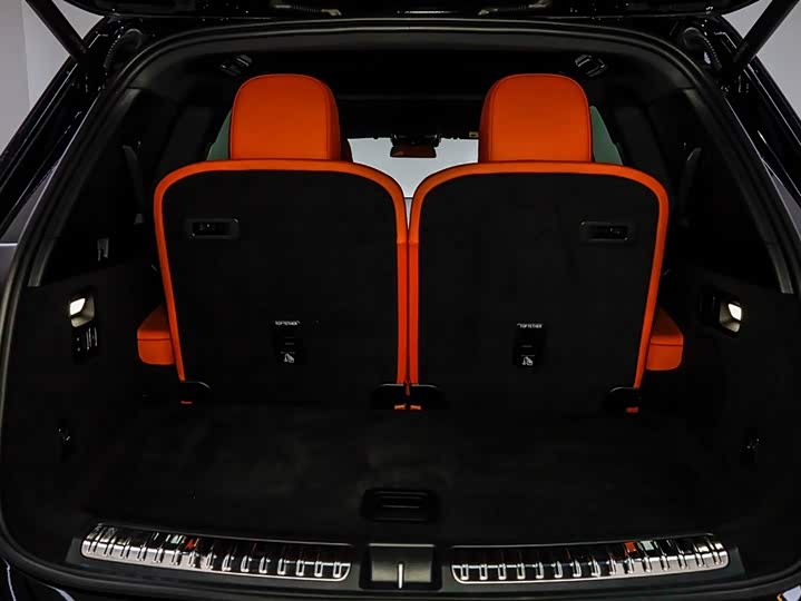 LiXiang L8 2025 2025款 Max 智能焕新版