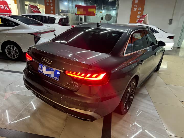 Audi A4L 2024 2024款 40 TFSI 时尚动感型