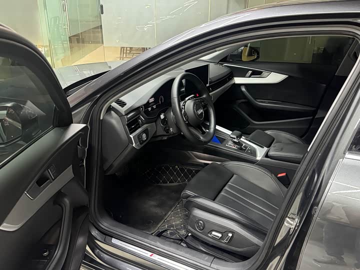 Audi A4L 2024 2024款 40 TFSI 时尚动感型