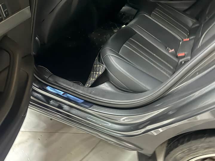 Audi A4L 2024 2024款 40 TFSI 时尚动感型