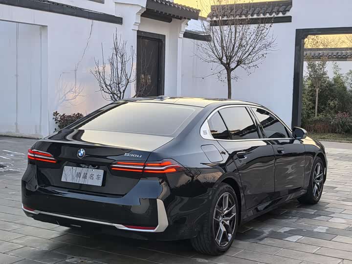 BMW 5 Series 2025 2025款 530Li 领先型 豪华套装