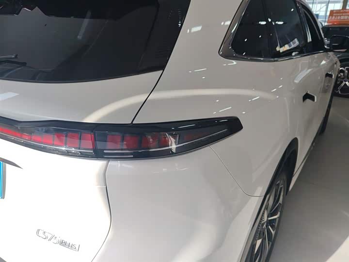 Changan CS75 Plus 2025 2025款 第四代 UItra 2.0T 新蓝鲸 智慧智擎型