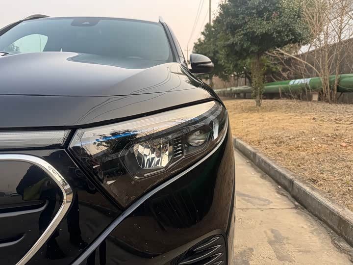 Mercedes-Benz EQB 2022 2022款 EQB 260