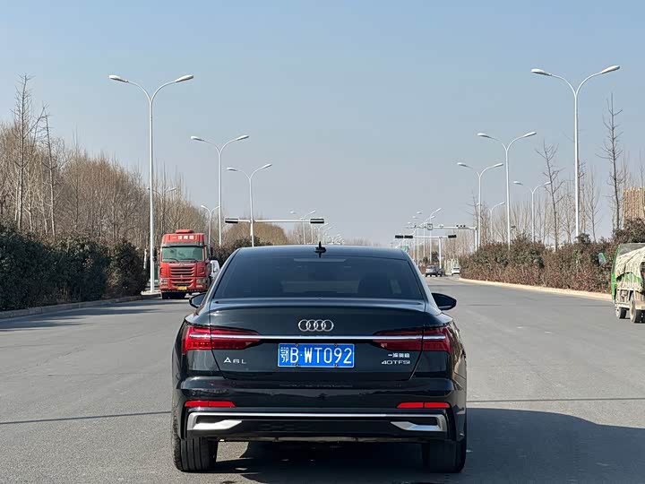 Audi A6L 2024 2024款 45 TFSI 臻选动感型