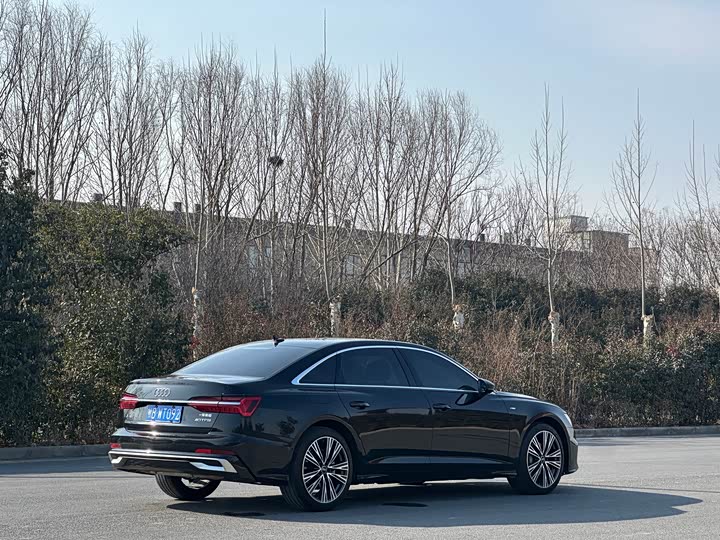 Audi A6L 2024 2024款 45 TFSI 臻选动感型