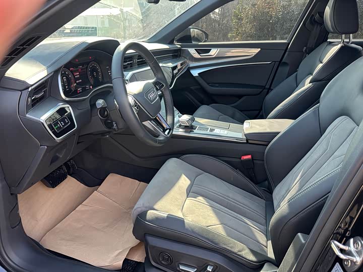 Audi A6L 2024 2024款 45 TFSI 臻选动感型