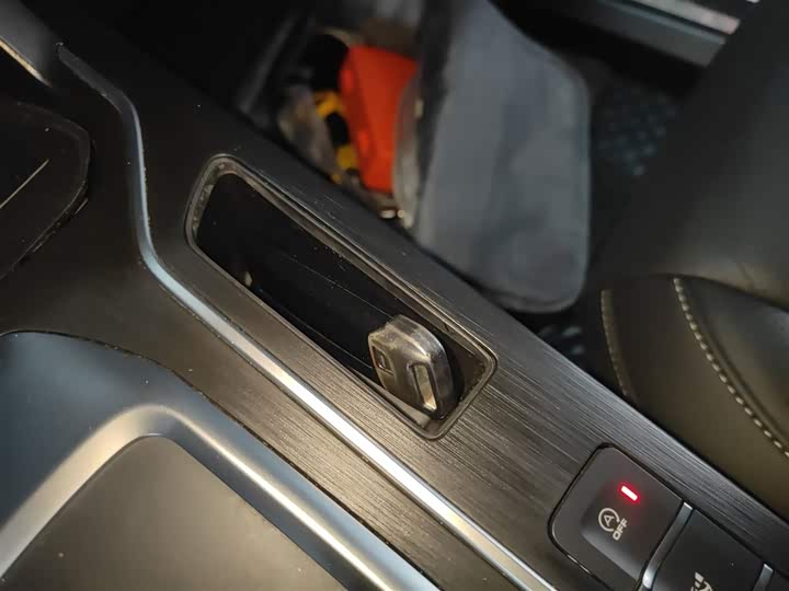 Wey VV6 2021 2021款 2.0T 两驱智享+