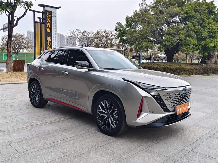 Changan Oshan Z6 2023 2023款 蓝鲸 1.5T DCT智领型