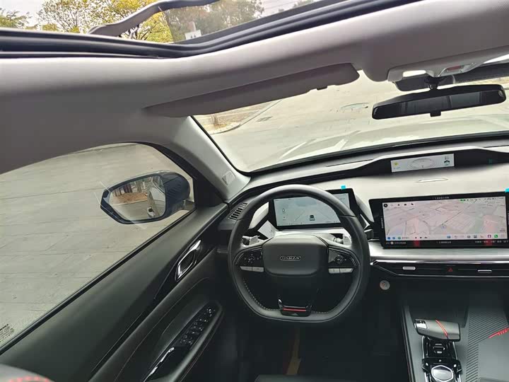 Changan Oshan Z6 2023 2023款 蓝鲸 1.5T DCT智领型