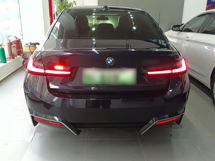 BMW i3 2025 2025款 eDrive 35 L