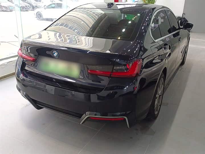 BMW i3 2025 2025款 eDrive 35 L