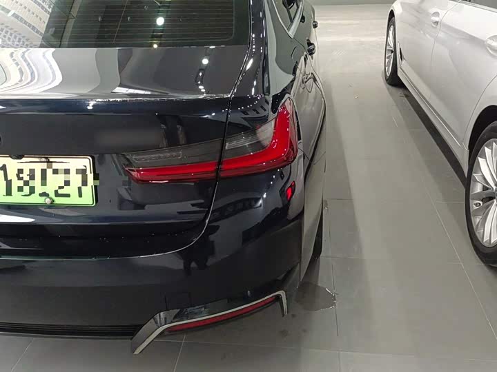 BMW i3 2025 2025款 eDrive 35 L