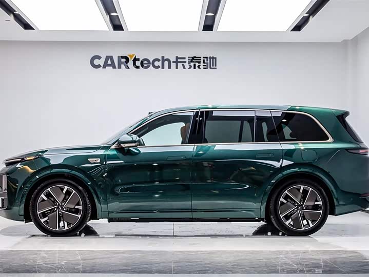 LiXiang L9 2025 2025款 Ultra 智能焕新版