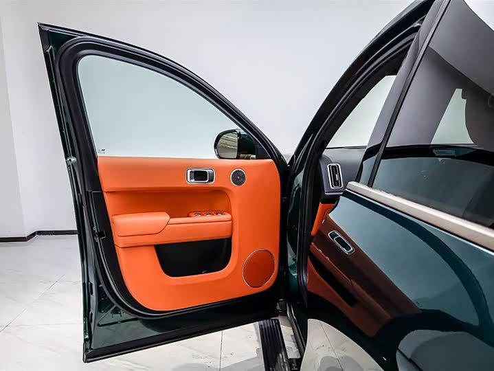 LiXiang L9 2025 2025款 Ultra 智能焕新版