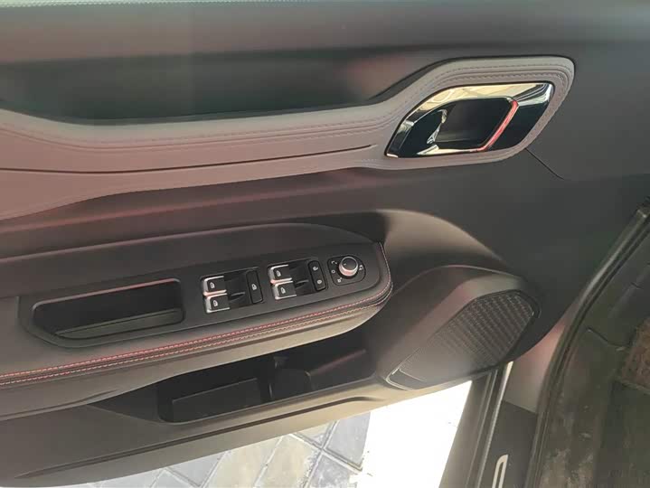 Geely Cowboy 2025 2025款 1.5TD 趣野版