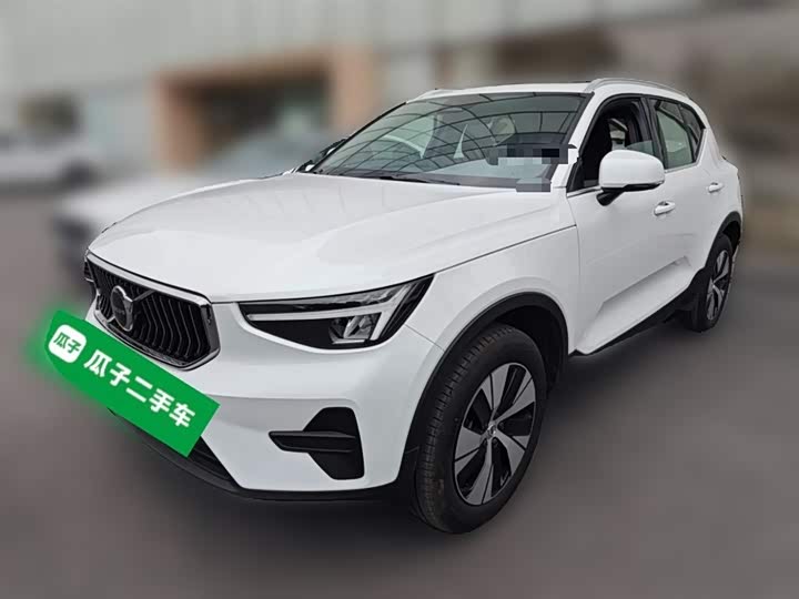 Volvo XC40 2025 2025款 B3 智远豪华版