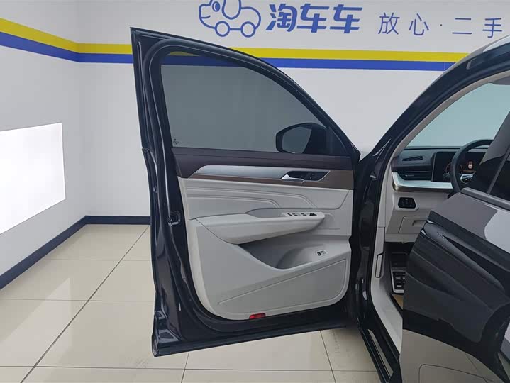 Volkswagen Tavendor 2023 2023款 380TSI 四驱R-Line巡游版