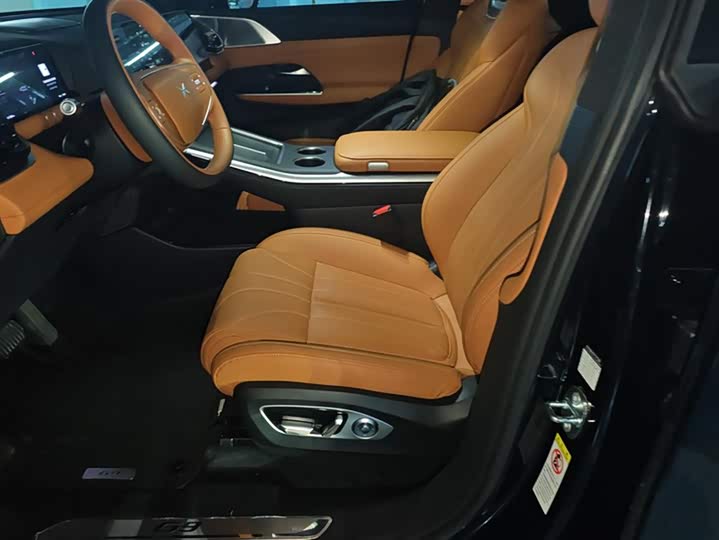 XPeng G9 2025 2025款 625 长续航 Max