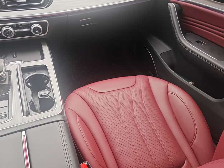 Hongqi HS5 2026 2026款 2.0T 两驱玄影版