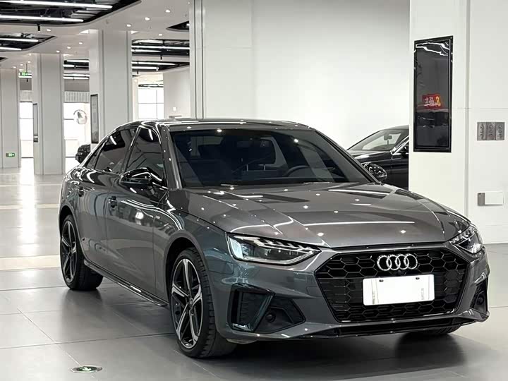 Audi A4L 2024 2024款 40 TFSI 豪华动感型