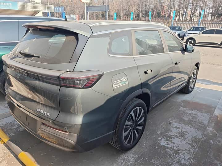 2025 Chery Fulwin T8