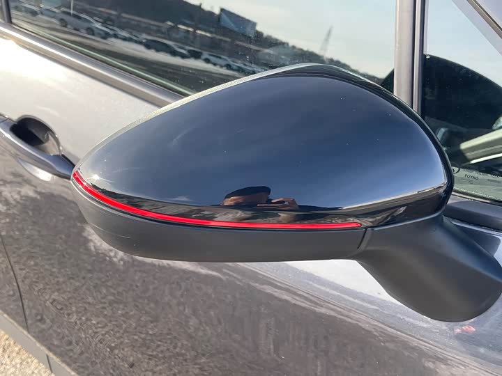 Chevrolet Orlando 2020 2020款 轻混 Redline 530T 自动纵享版（5+2款）