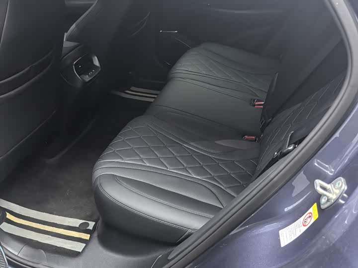 BYD Sea Lion 07 EV 2025 2025款 610智驾版