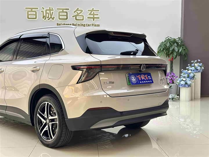 MG Motor ES5 2025 2025款 525max 后驱智驾版