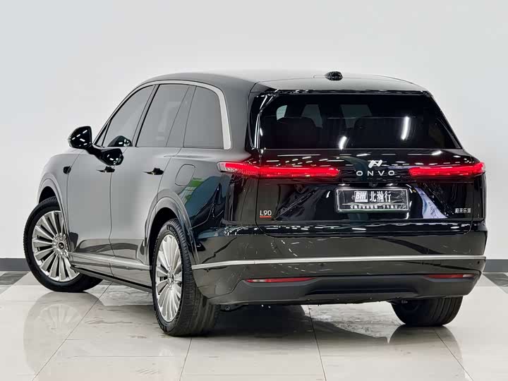 Nio Onvo L90 2025 2025款 Ultra 六座版