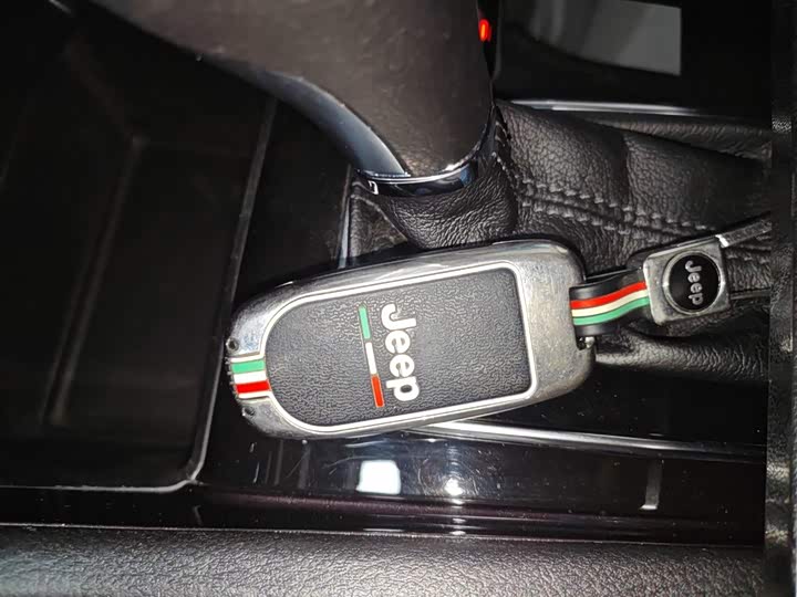 Jeep Compass 2021 2021款 220T 自动舒适版