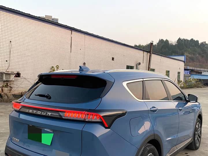 Jetour Shanhai L7 2024 2024款 1.5T 120km MAX 7座