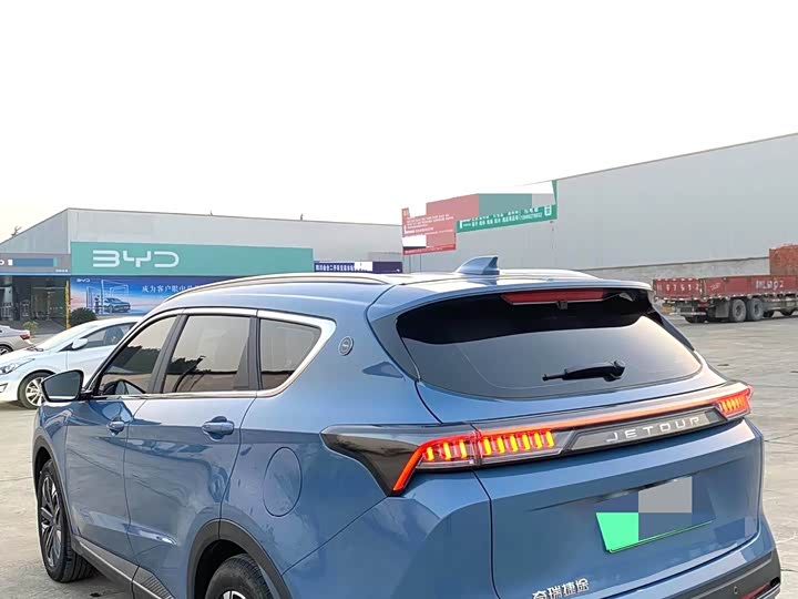 Jetour Shanhai L7 2024 2024款 1.5T 120km MAX 7座