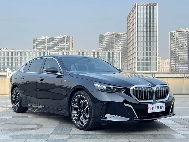 BMW 5 Series 2024 2024款 530Li 尊享型 M运动套装