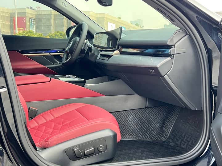 BMW 5 Series 2024 2024款 530Li 尊享型 M运动套装