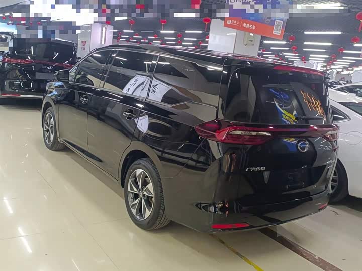 GAC Trumpchi M6 2023 2023款 PRO 270T DCT豪华版