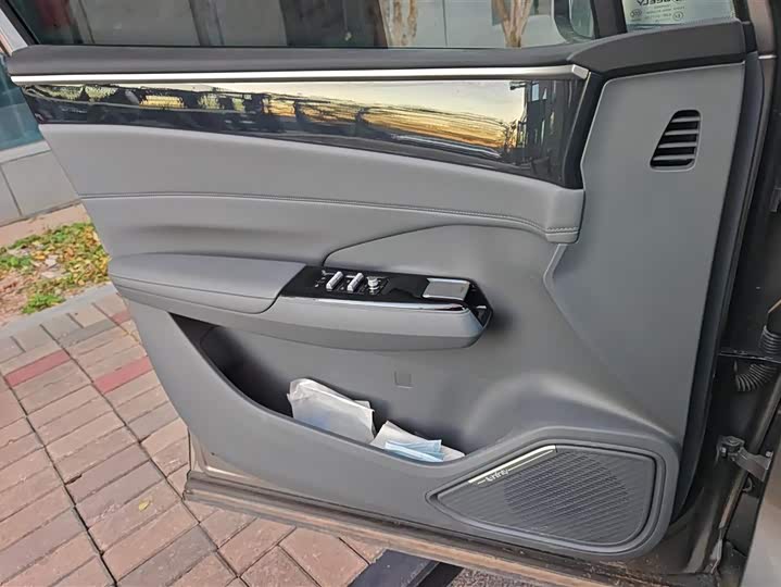 Geely Galaxy L7 2025 2025款 3DHT 115km 星舰版