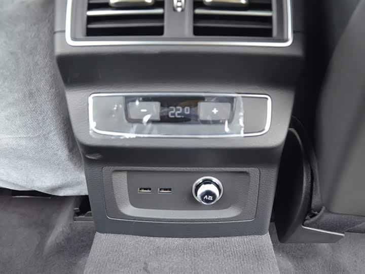 Audi Q5L 2024 2024款 40 TFSI 豪华动感型