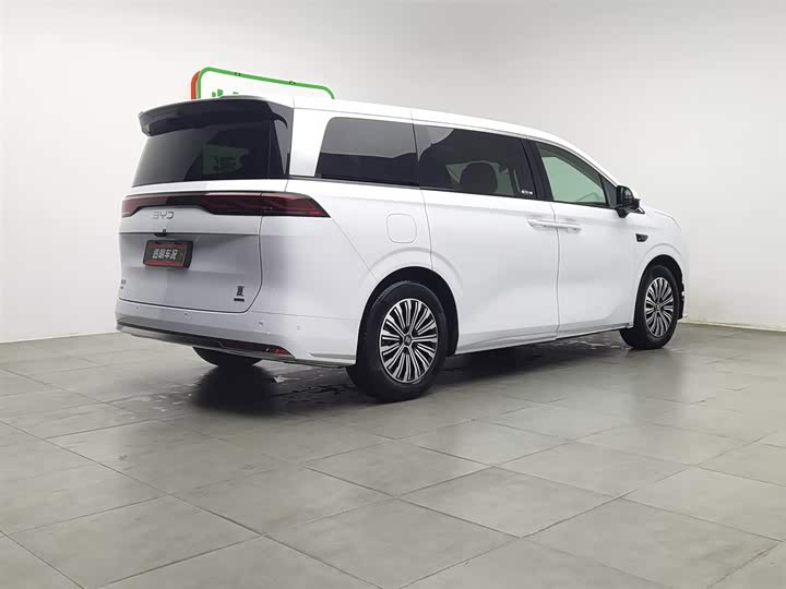 BYD Xia 2025 2025款 DM-i 1.5T 180km 超越型