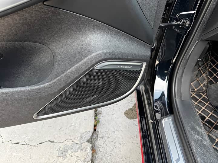 Changan Raeton CC 2021 2021款 蓝鲸版 1.5T DCT旗舰型