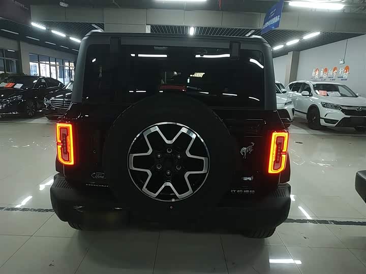 Ford Bronco 2024 2024款 2.3T 长滩