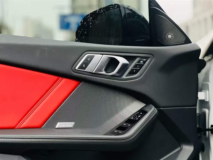 BMW 2 Series 2025 2025款 225L M运动曜夜套装