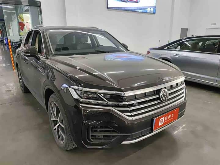 Volkswagen Touareg 2022 2022款 3.0TSI 锐享版 经典运动套装