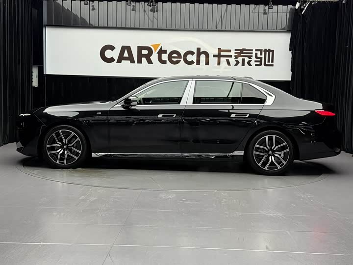 BMW 7 Series 2023 2023款 735Li M运动套装